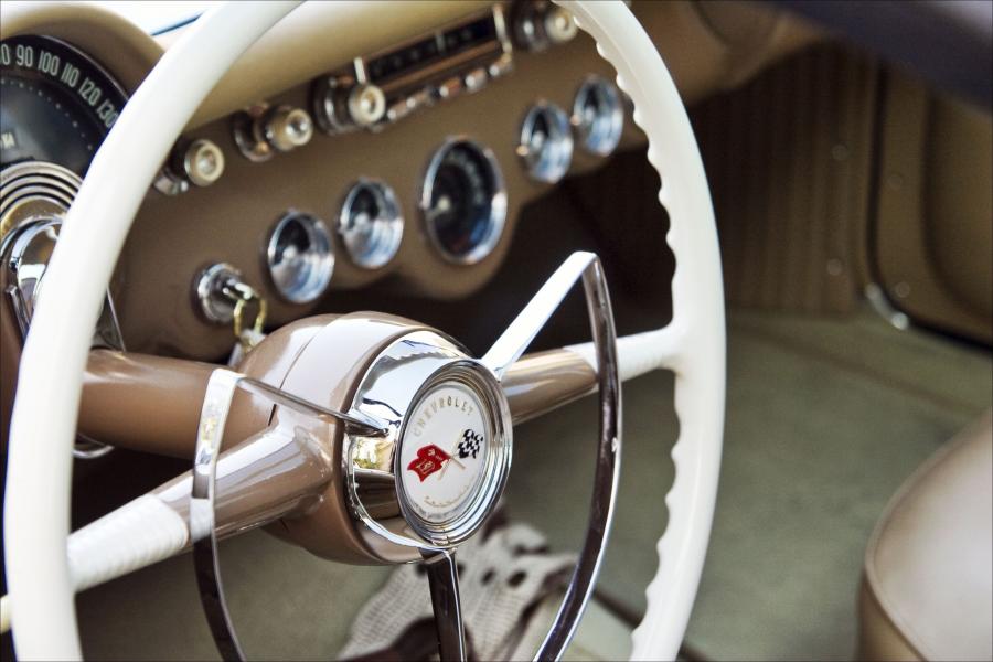  Chevrolet Corvette Bubbletop Roadster 1954 года  (фото 8 из 24)